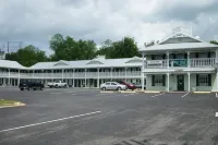 Key West Inn - Boaz Hotels in Albertville