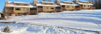 Sleeps 12 4BR/3BA Ski-in/Out Condo WiFi/AC/Lake/ATV/Hike/Snowmobile-Dog Friendly