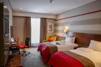 인다바 로지 가보로네  호텔