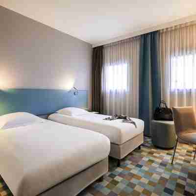 Hôtel Mercure Marne-la-Vallée Bussy St Georges Rooms