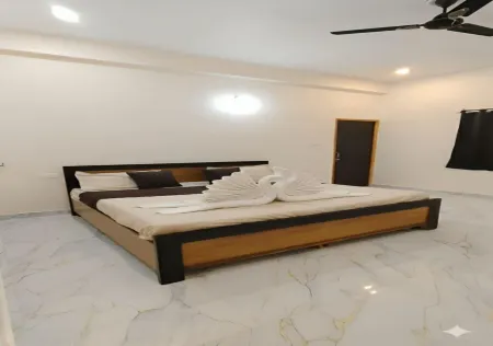 Hotel Pampa Sarovar Отели в г. Чхатарпур