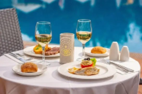 Valentin Reina Paguera - Adults Only