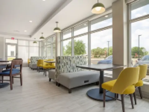 Comfort Inn & Suites Destin Near Henderson Beach Hotels in Destin