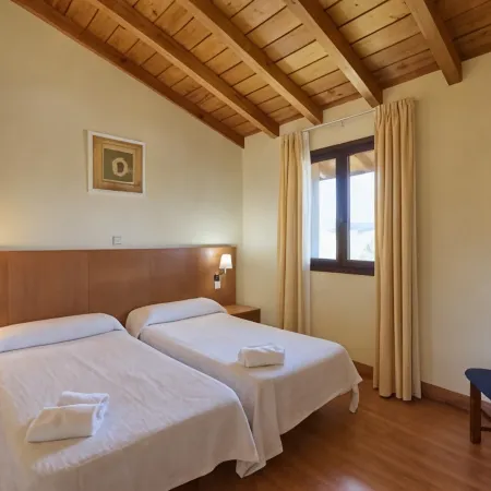Hotel Ibaigune