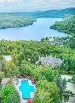 Cap Tremblant Mountain Resort - Hot Tub