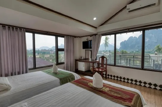 SD View Hotel