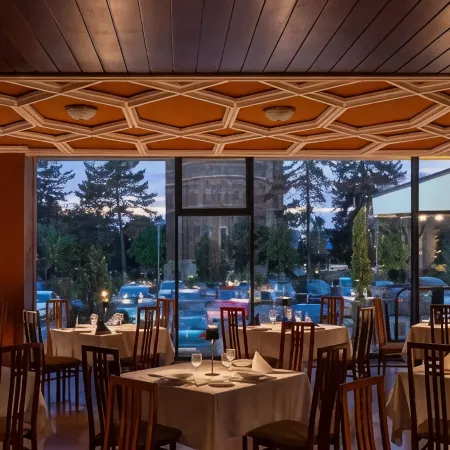 Hotel Moldova
