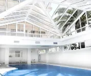 Hotel Catalonia del Mar - piscina