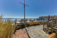 1 Bedroom / Beach Access & Sun Deck - Strand