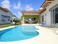 Beach house in Panama city Punta Barco Viejo Hotel di San Carlos