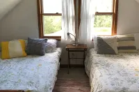 Chalet-Swim-Brook on Property-Views-Firepit-Woodstove-7 Min to Stratton-Dogs OK