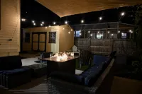 Historic Downtown Loft C - Apartments