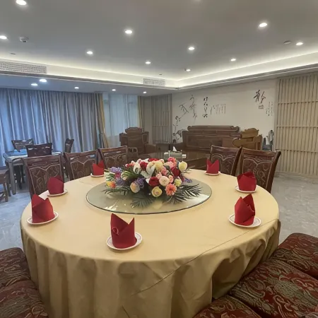 Kyriad Hotel (Heyuan Longchuan)
