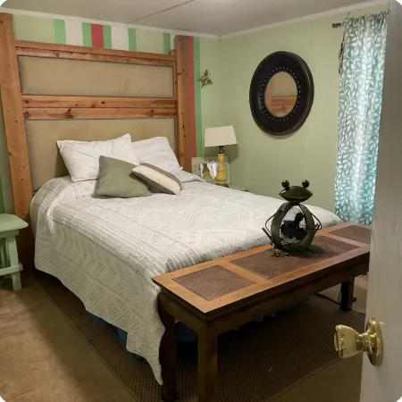 Cozy 1-bedroom apartment in tranquil Buxton, across from sound,with WiFi, AC