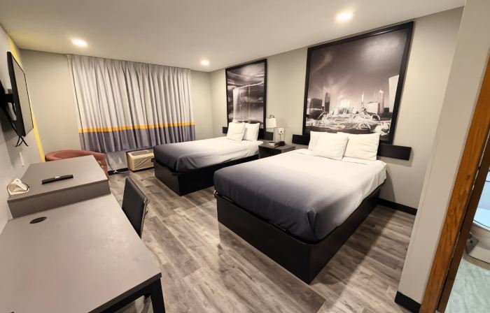 Super 8 by Wyndham Macomb