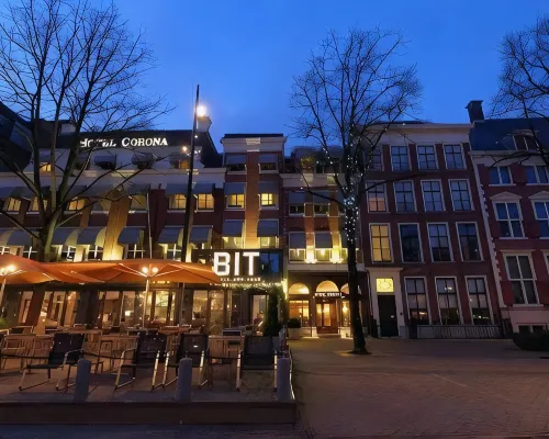 Boutique Hotel Corona Hotels near Prison Gate