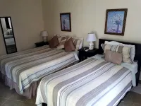 Hibiscus House Bed and Breakfast - Homestays