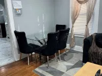 3bedroom apartment in Teaneck with AC, WiFi, 12 miles from Times Square NYC. Hotels in Teaneck