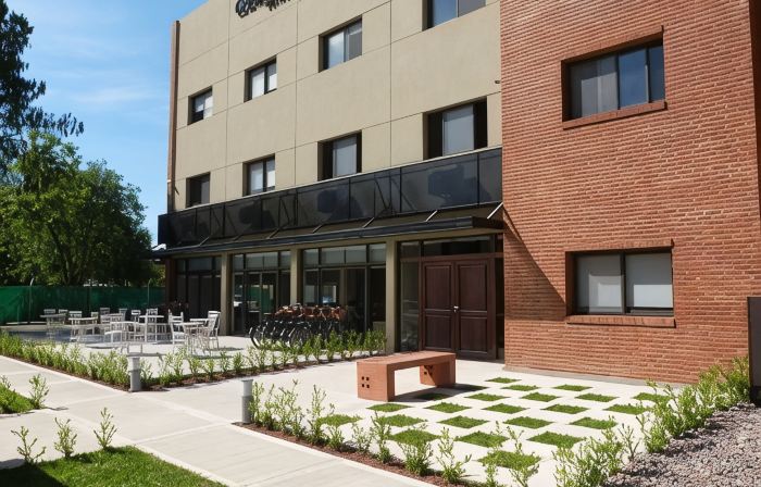 Casa Campus Pilar Suites