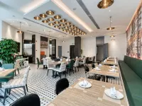 City Comfort Premier Hotel (Wuhan Hankou Railway Station Subway Station) - พร้อมอาหารเช้า