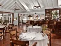 Pink Sands Resort Hotels in Dunmore Town