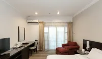 StayInn Gateway Hotel Apartment - balcony