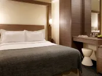 Classique Hotel Hotels near Tekka Place