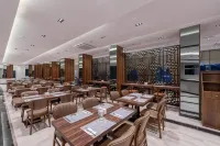 Batıhan Beach Resort & Spa