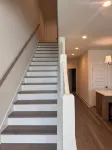 9-Min to Auburn University - Beautiful NEW Townhome Sleeps 9 + Garage - 3성급