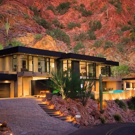 Camelback Retreat - 5Br Estate w/ Saltwater Pool, Spa & Suspension Bridge