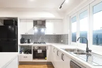 Family Retreat - บังกะโล