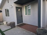 Terrific 2-bedroom house with AC in Thousand Oaks
