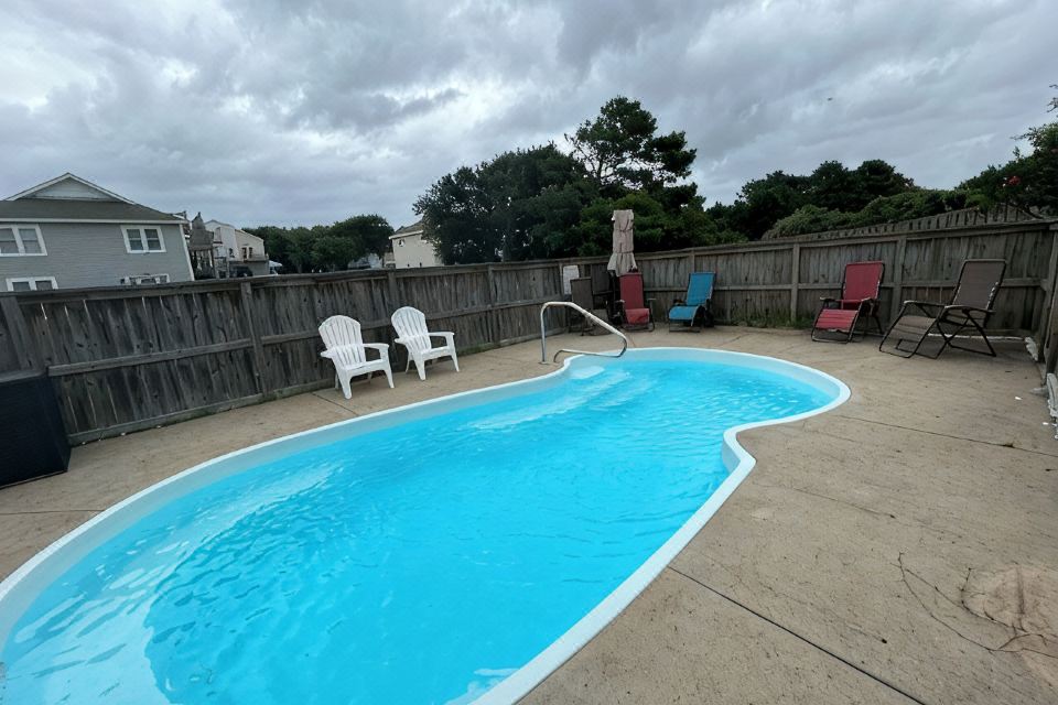 Photo 2 of 6