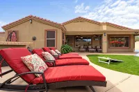 Glendale Game Day Getaway! - 4-Star
