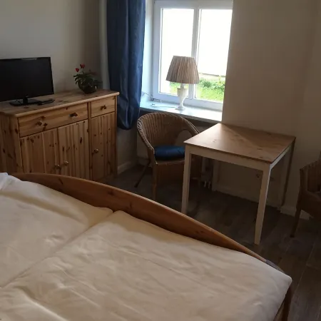 Central, cozy and practical!