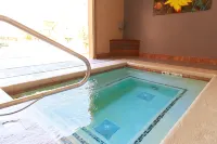 Aarchway Inn - Hot Tub