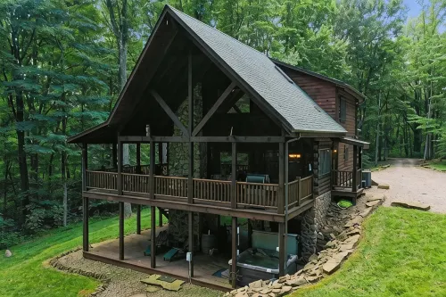 Bella Luna-Cabin-Private Bathroom