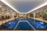 HolidayHall Samara Hotel