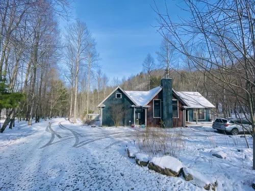 Private, Perfect Paradise.  Artists' touches w/ HOT TUB! - 3-Sterne