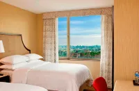 Sheraton Brooklyn New York - balcony