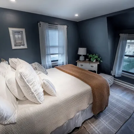 Salty but Sweet - 3 min walk to Beach - Newly Renovated - Video!
