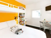 Hotelf1 Vesoul - parking
