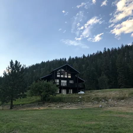 2 Bedroom with loft and game room