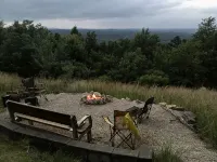 Guests enjoy their own one bedroom apartment in the Ozarks - Wi-Fi
