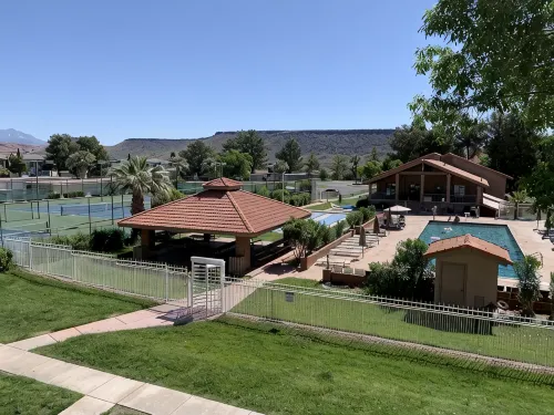 Sports Village Condo Newly Remodeled 1 Bed 1 Bath - Boutique