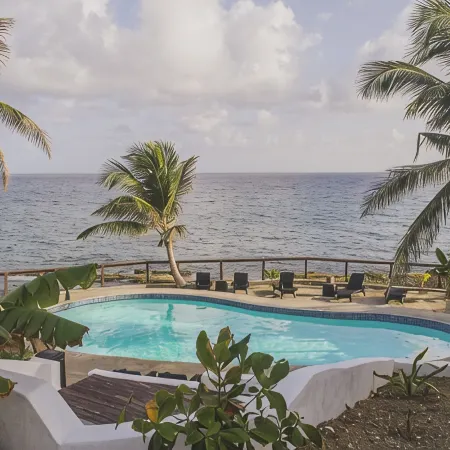 Oceanfront - Hear the Ocean Waves - Pool - Walk to Cane Bay Beach & Restaurants