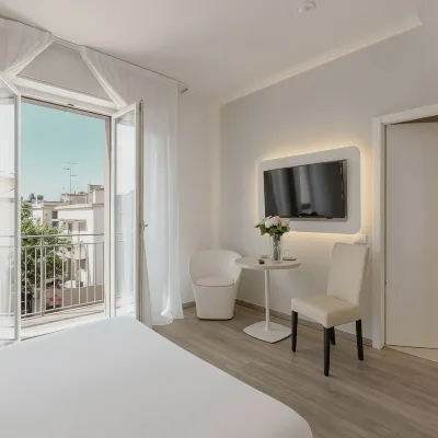 Kleos Hotel Milano Città Studi by Kleos Group Collection モンテ ナポレオーネ通り周辺のホテル