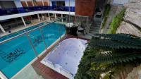 Piscina Sarita Club Boutique