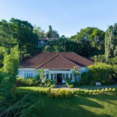 Castle Hill Bungalow by Seven Angels Hotels near Kandy View Point