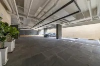 TheOne Hotel - parking